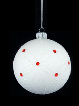 Set of 6 glass Christmas ornaments with ornamental decoration.